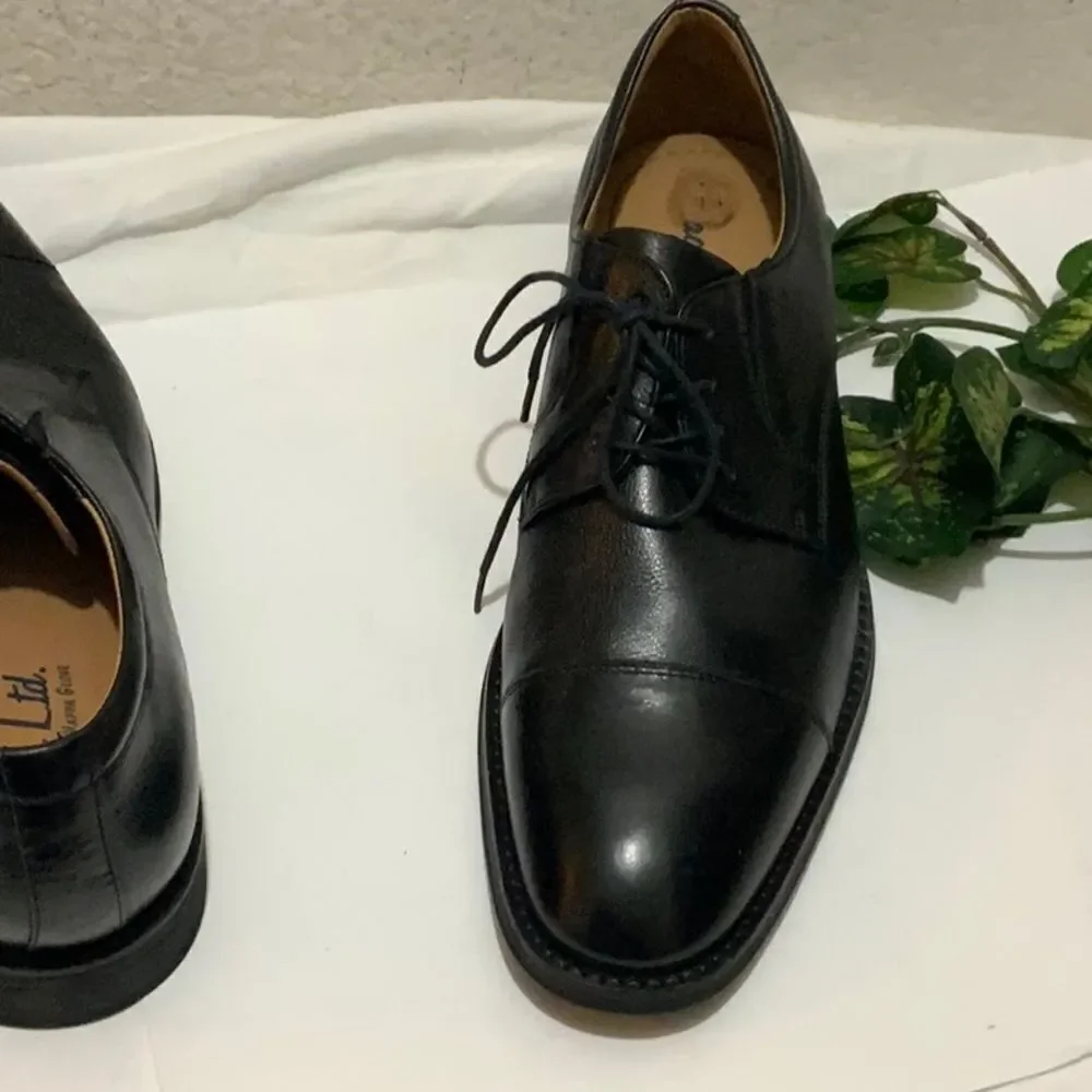Flag Ltd. Nappa Glove Shoes like new 11M